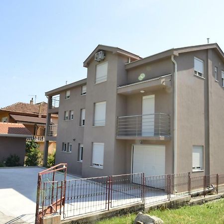Apartmani Stefanija Tivat Luaran gambar