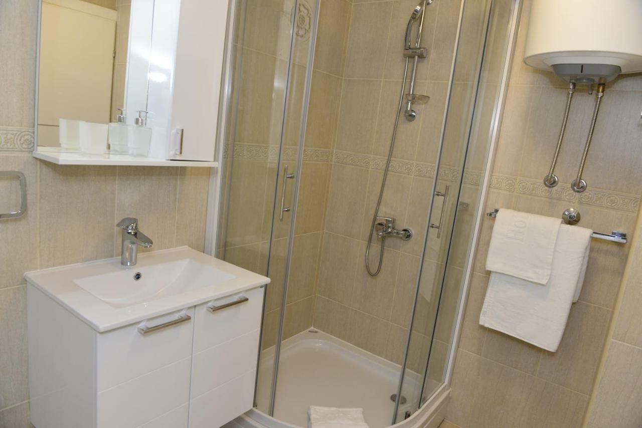 Apartmani Stefanija Tivat Luaran gambar