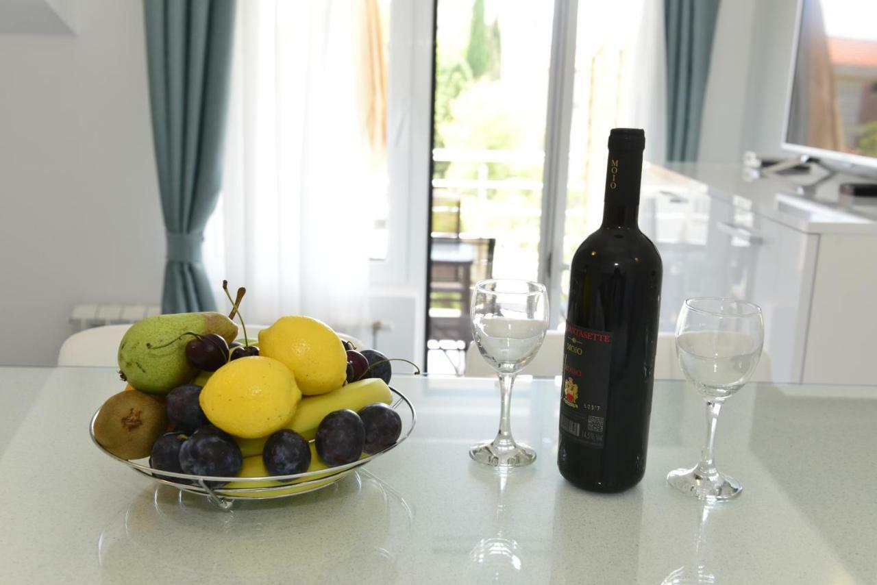Apartmani Stefanija Tivat Luaran gambar