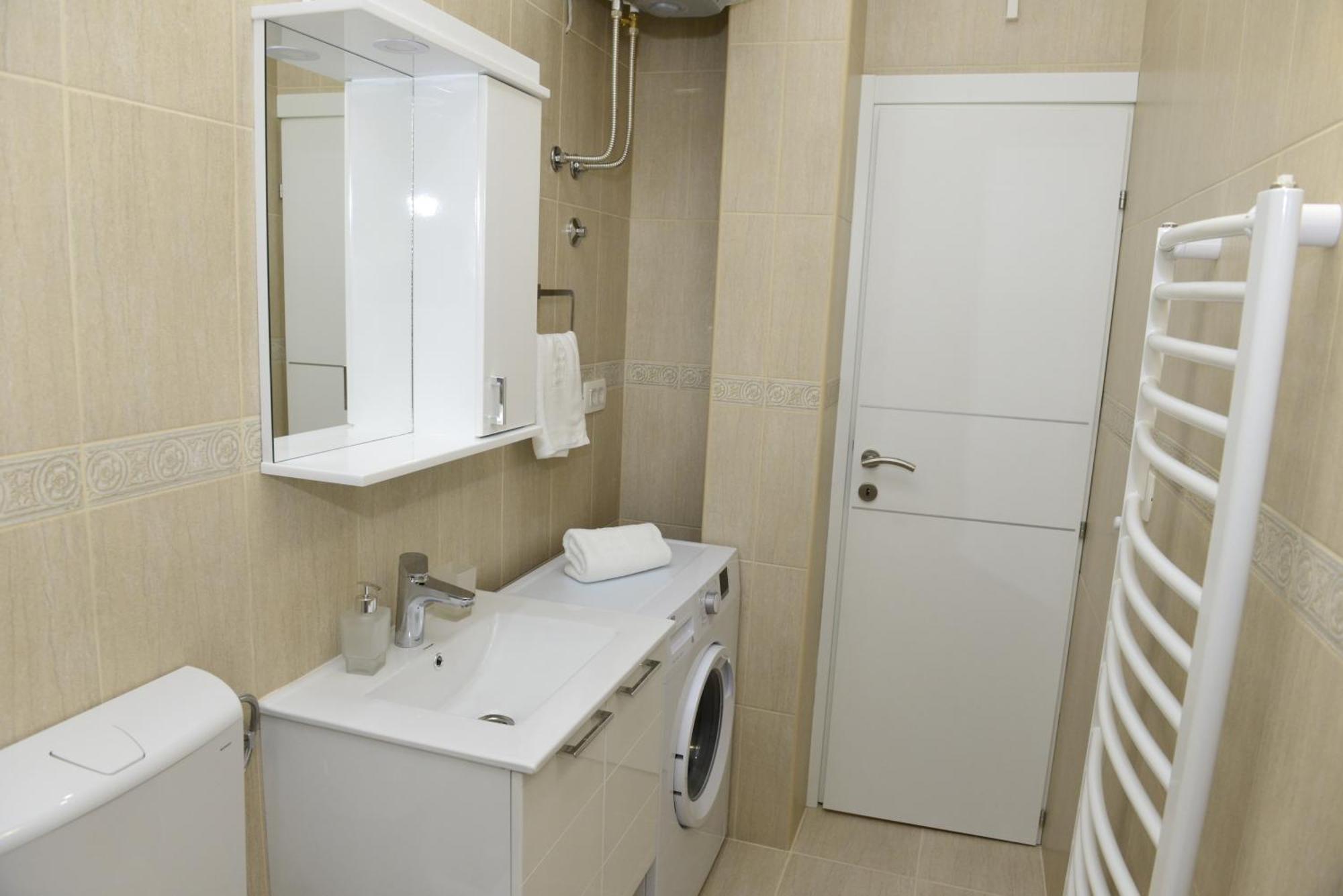 Apartmani Stefanija Tivat Luaran gambar