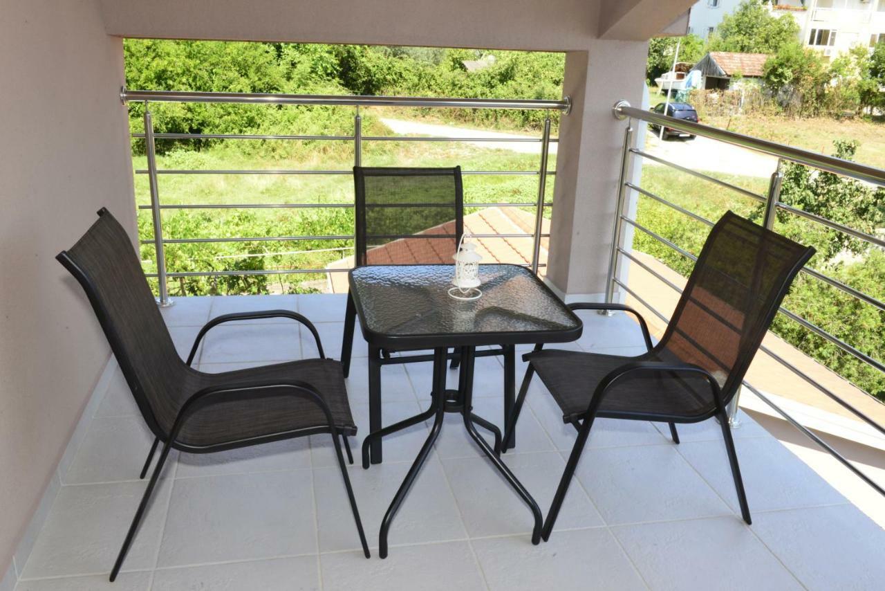 Apartmani Stefanija Tivat Luaran gambar