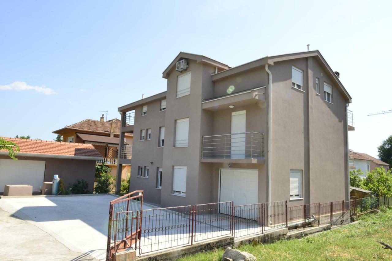 Apartmani Stefanija Tivat Luaran gambar